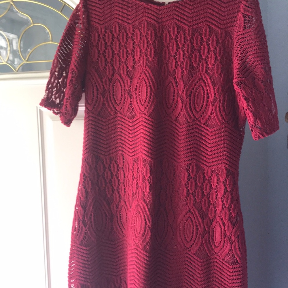 14 size burgundy dress